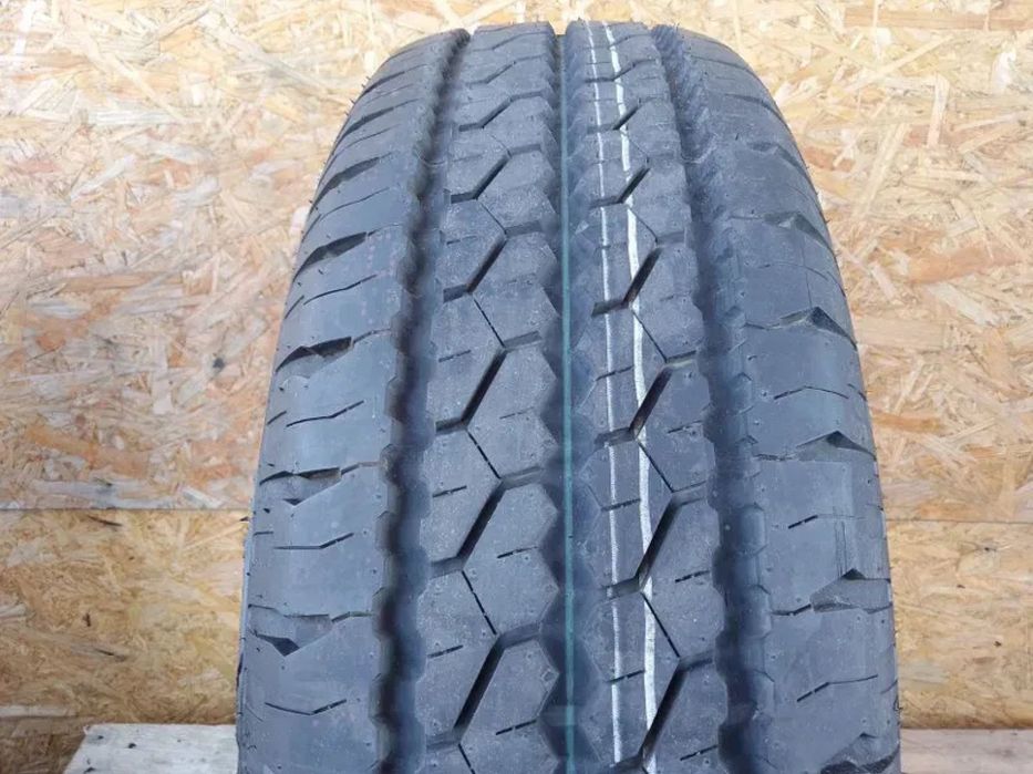 Opona Cratos RoadFors Max 215/65R16C 8MM