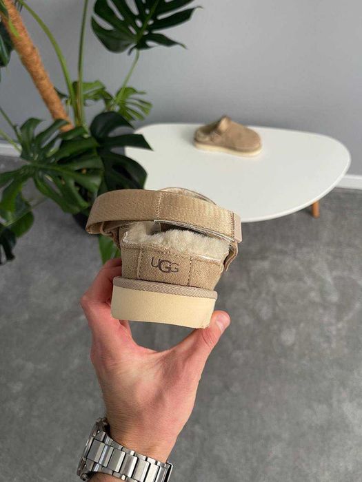 Жіночі зимові уггі UGG Goldenstar Clog Sand (бежеві) з хутром 1786