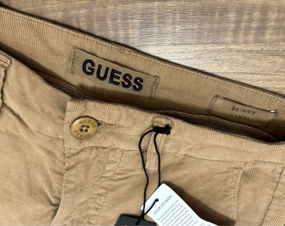 Guess! Оригінал! 28 рр. Вельветові джинси скіні