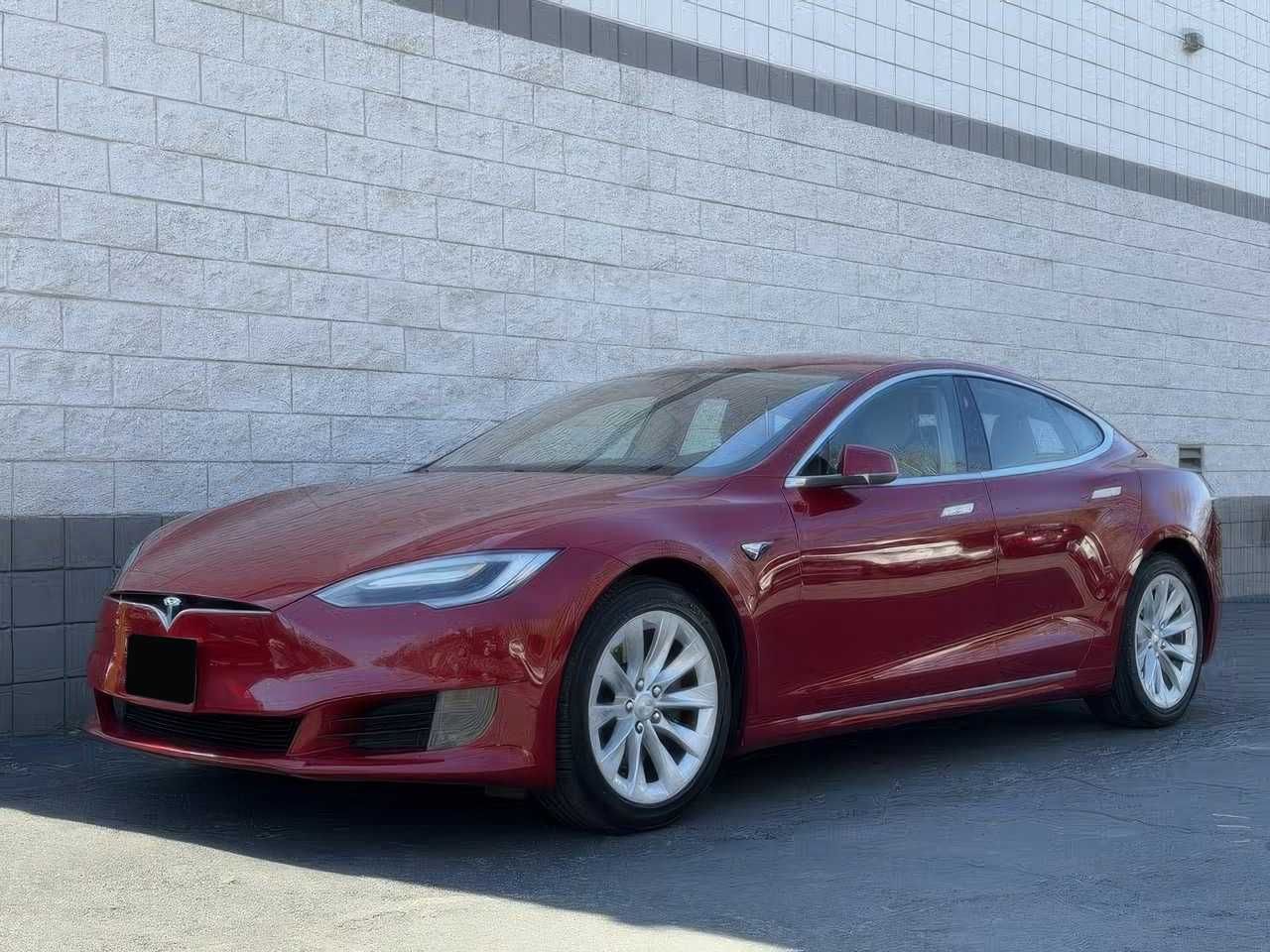 2017 Tesla Model S 90D