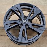 Felga 18cali 5x114.3 7j et47 oryginal Nissan Juke