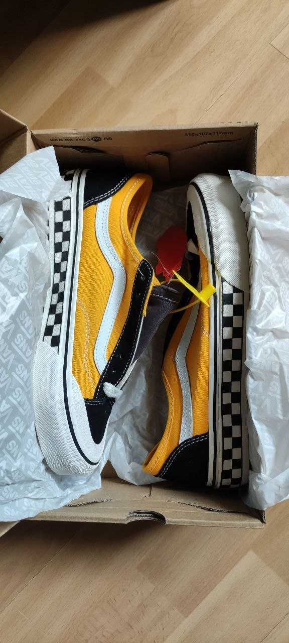 Buty VANS Style 36, rozmiar 40.5