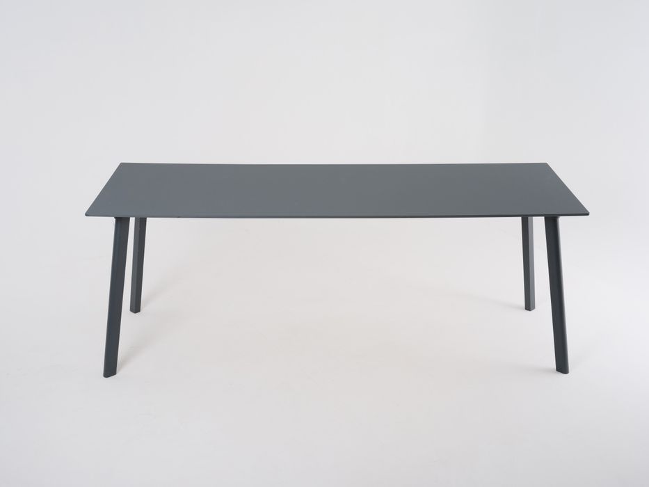 Mesa Copenhague CPH by Ronan & Erwan Bouroulec para HAY