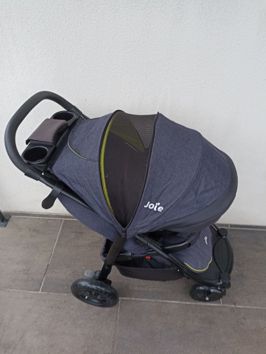 Wózek spacerowy joie litetrax 4 air