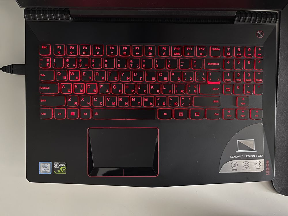 Ноутбук Lenovo Legion Y520 15-IKBN