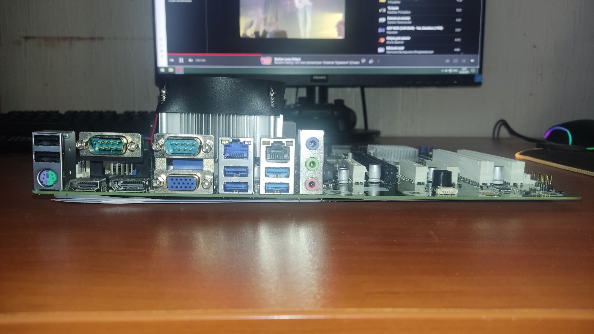 Комплект МП(серверна)+ЦП(g6400)+DDR4 2*4.