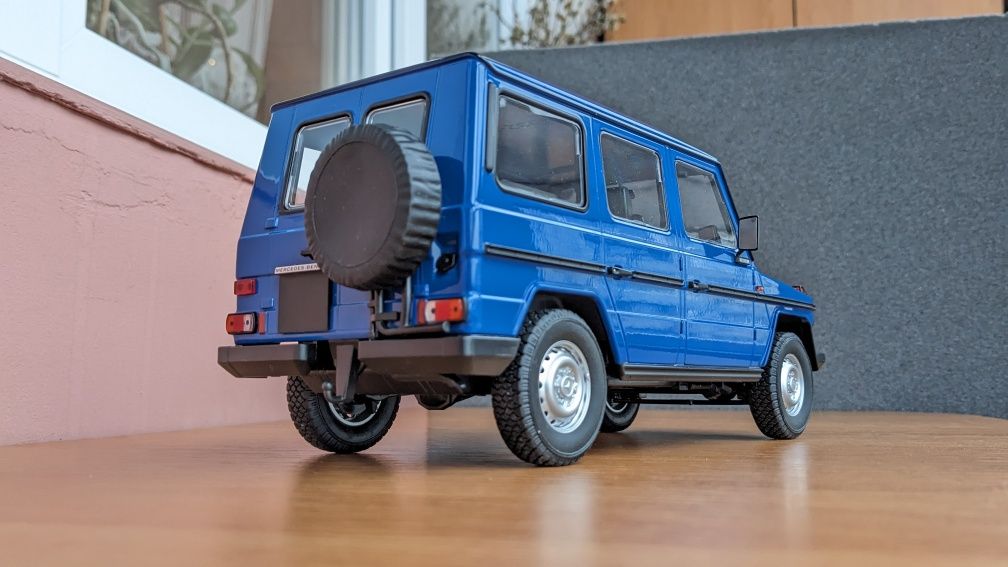 1:18 Mercedes g-class 280GE