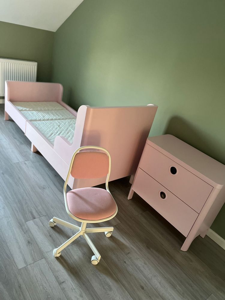 Łóżko i komoda IKEA Busunge dla dziewczynki - stan idealny