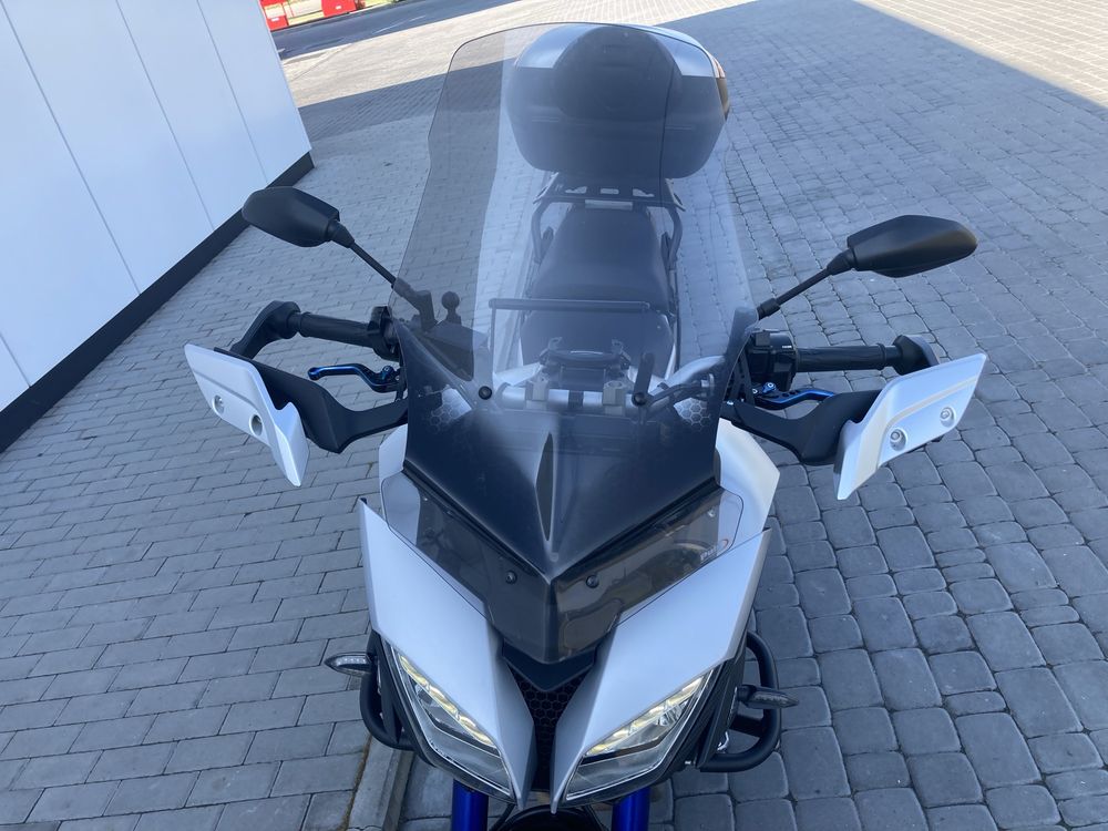 Мотоцикл Yamaha Tracer 900