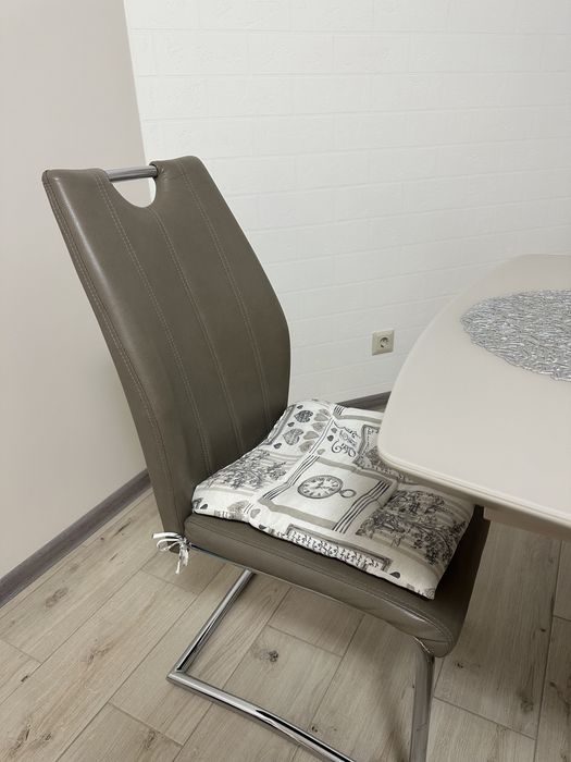 Крісла для кухні