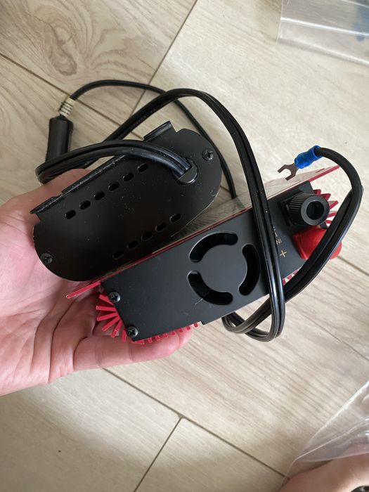 Автомобільний інвертор 110v 2шт sima vector