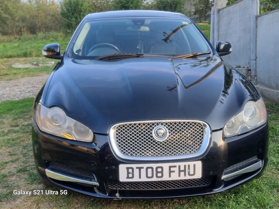 Продам ягуар 3.0