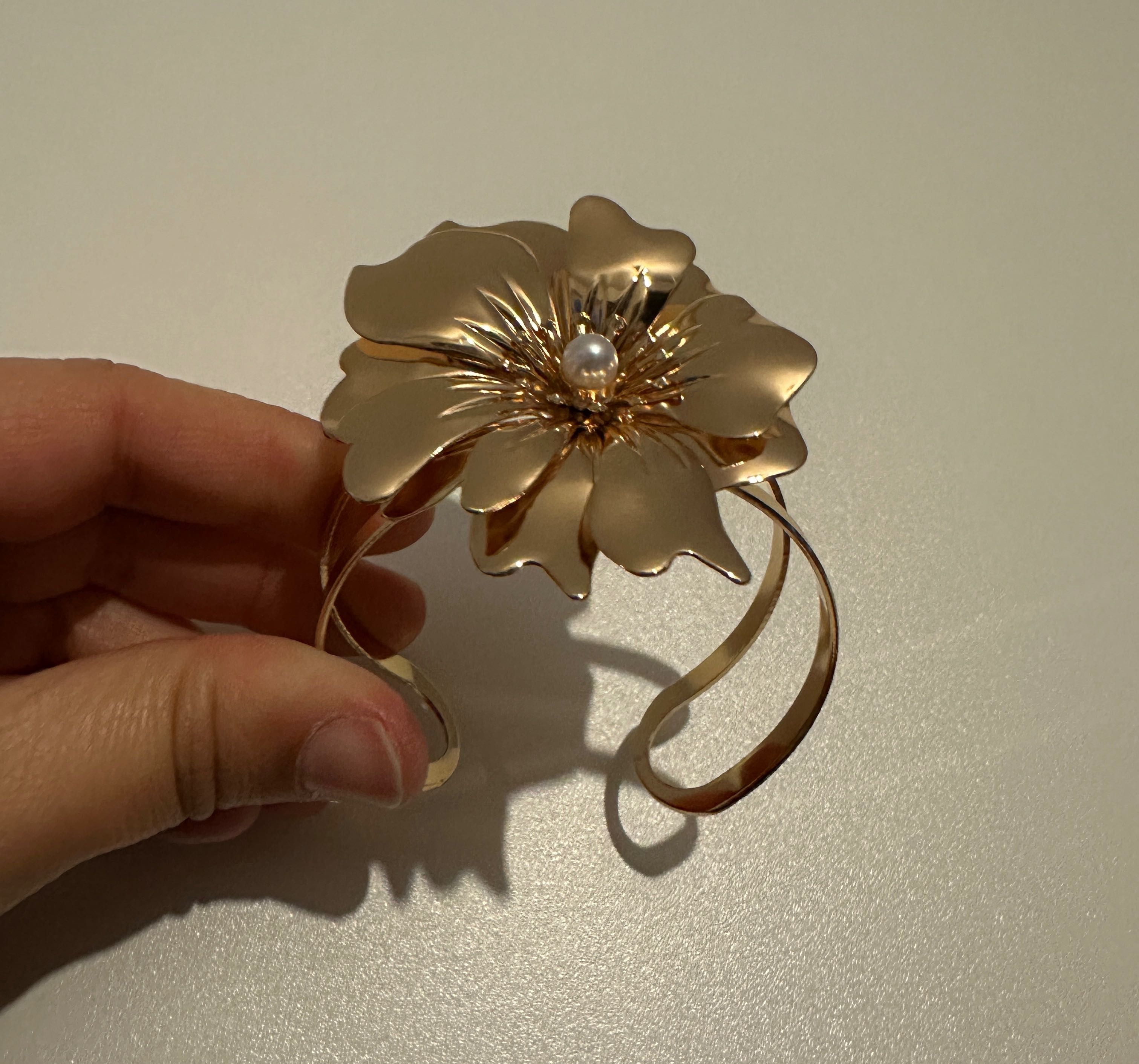Pulseira Flor Dourada