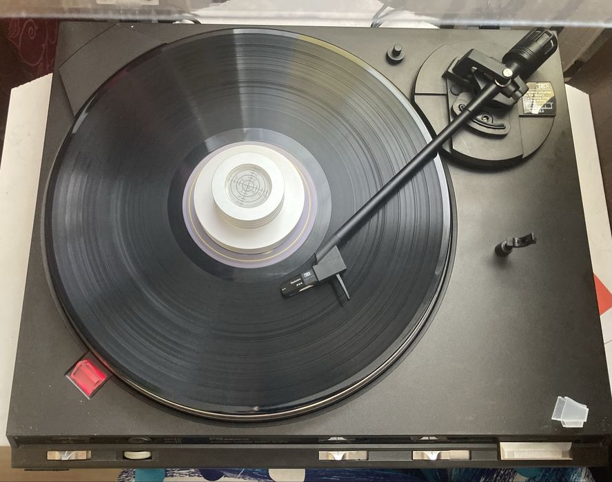 Gramofon Technics SL-BD3