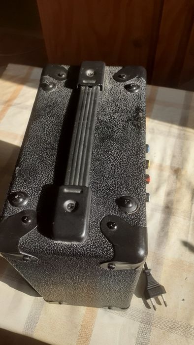 Wzmacniacz gitarowy GA-10