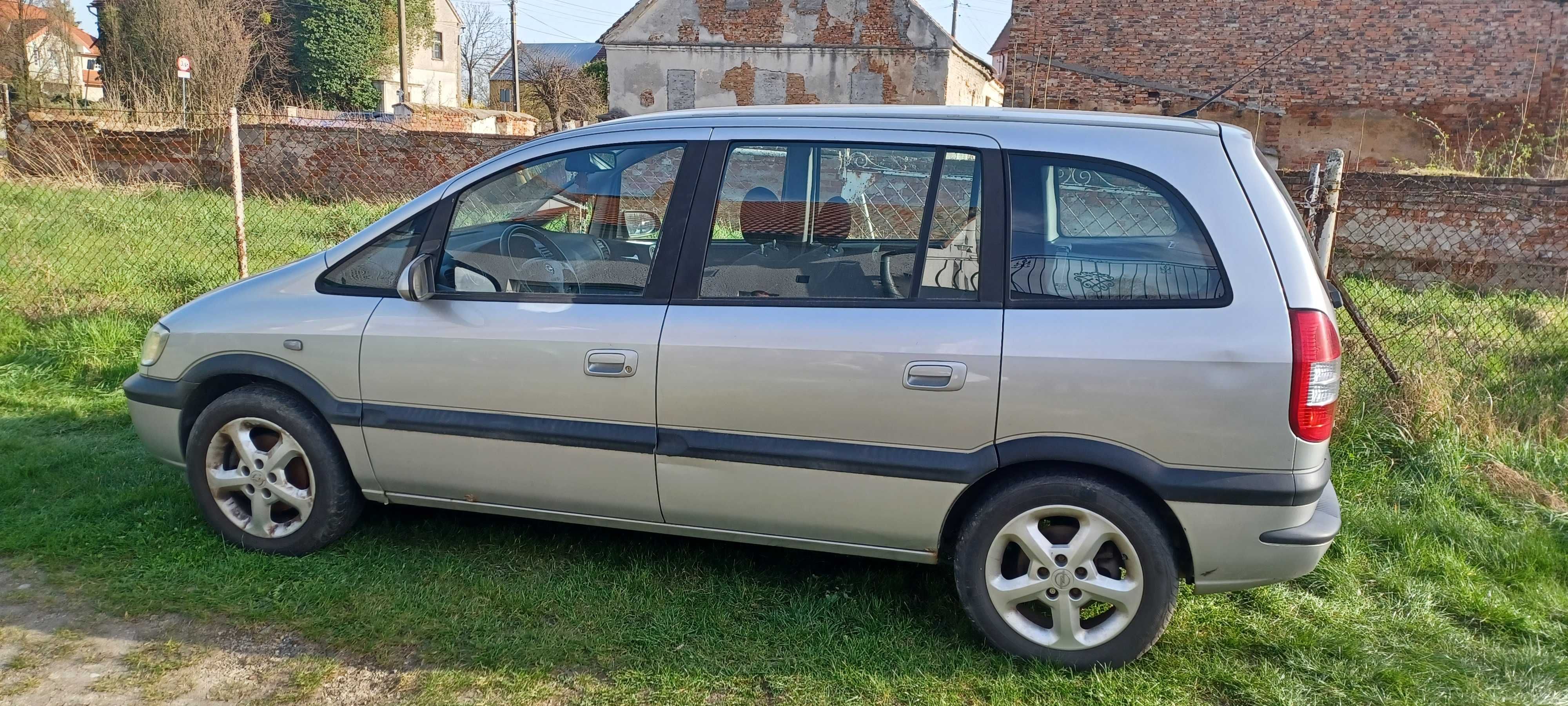 Opel Zafira A 2003