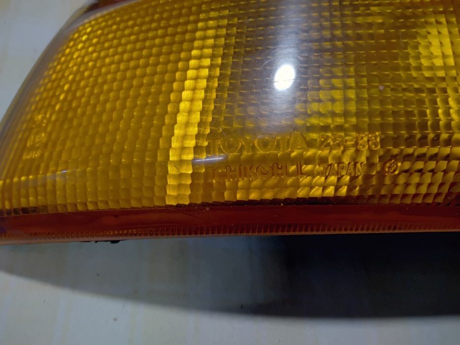 Toyota Hiace, pisca.