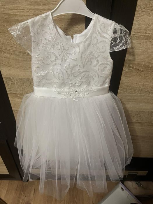 Плаття для дівчинки