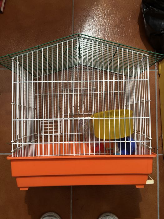 Gaiola para hamster + roda + bebedouro – bom estado