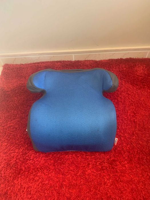 Cadeira auto (15-36kg) Norauto e oferta de banco