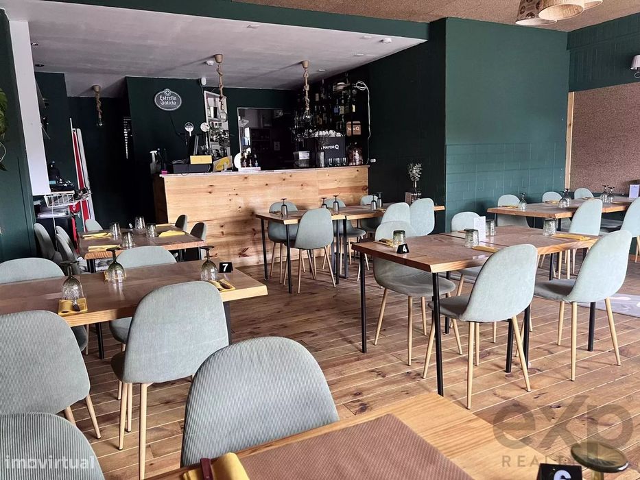 Restaurante para arrendamento na Aroeira