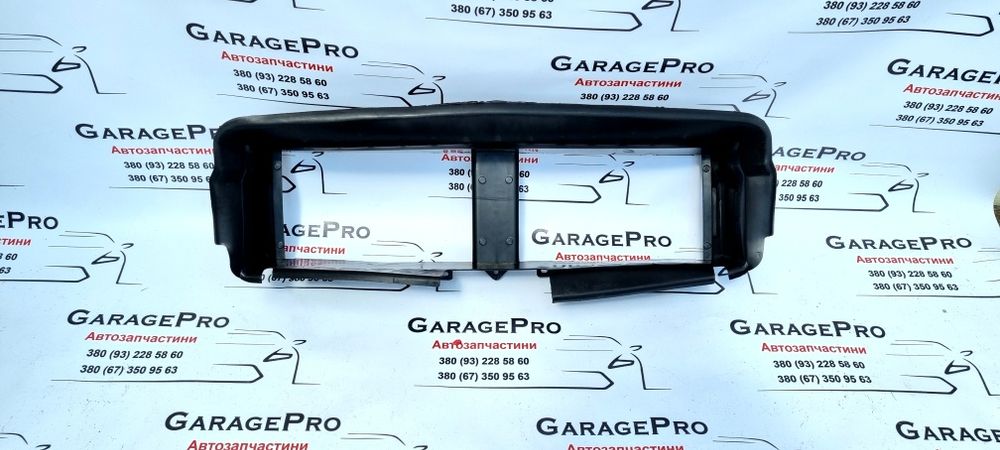 Повітрозабірник жалюзів Ford Escape Mk4 2020 2021+ Kuga воздуховод