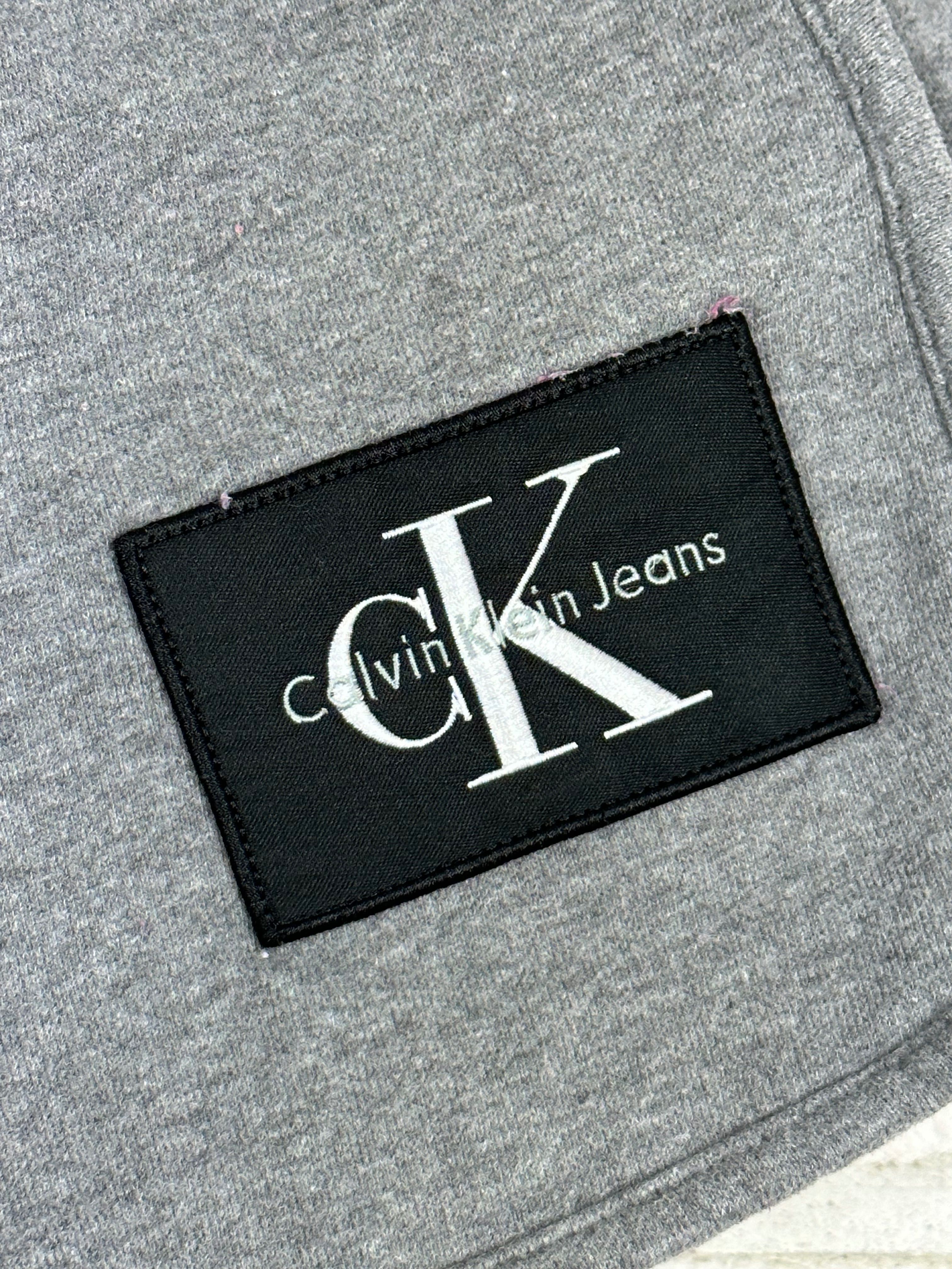 Spodenki Calvin Klein Jeans - Szorty