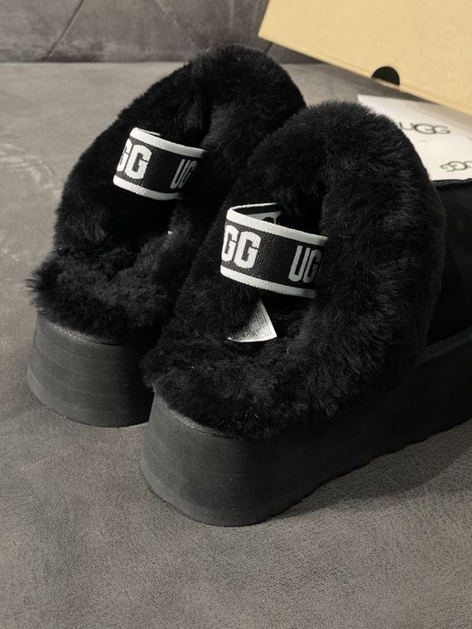 Ugg funkette platform бежеві, пісочні, сірі, чорні