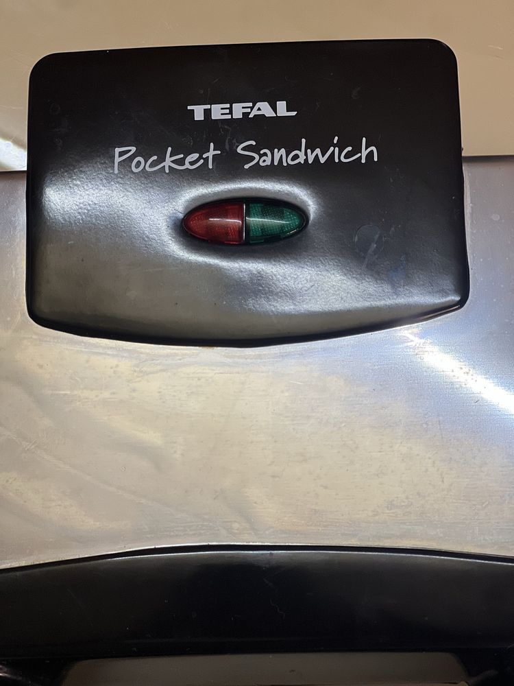 Бутербродниця Tefal