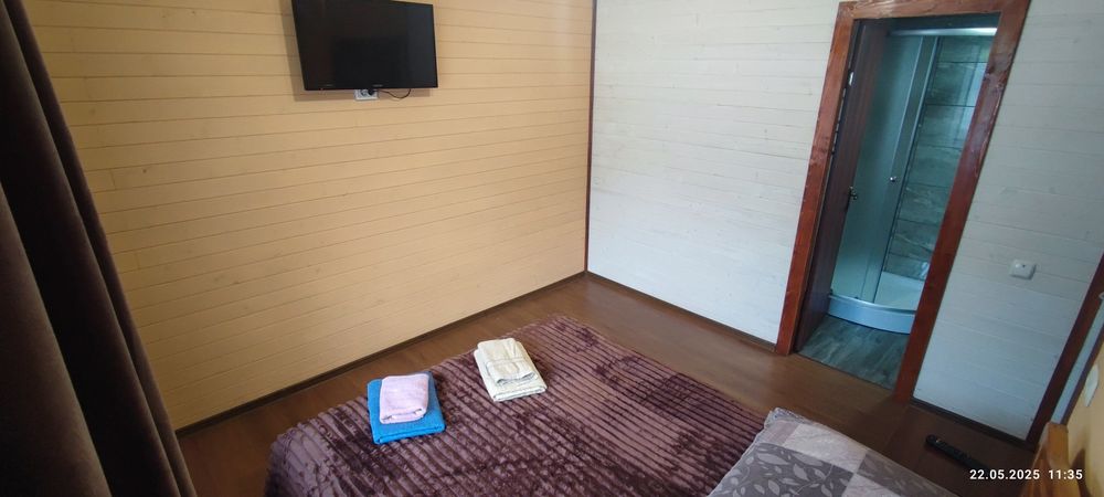 Частина Будиноку "Ясень" на 6 номерів 12-18місць з кухнею та