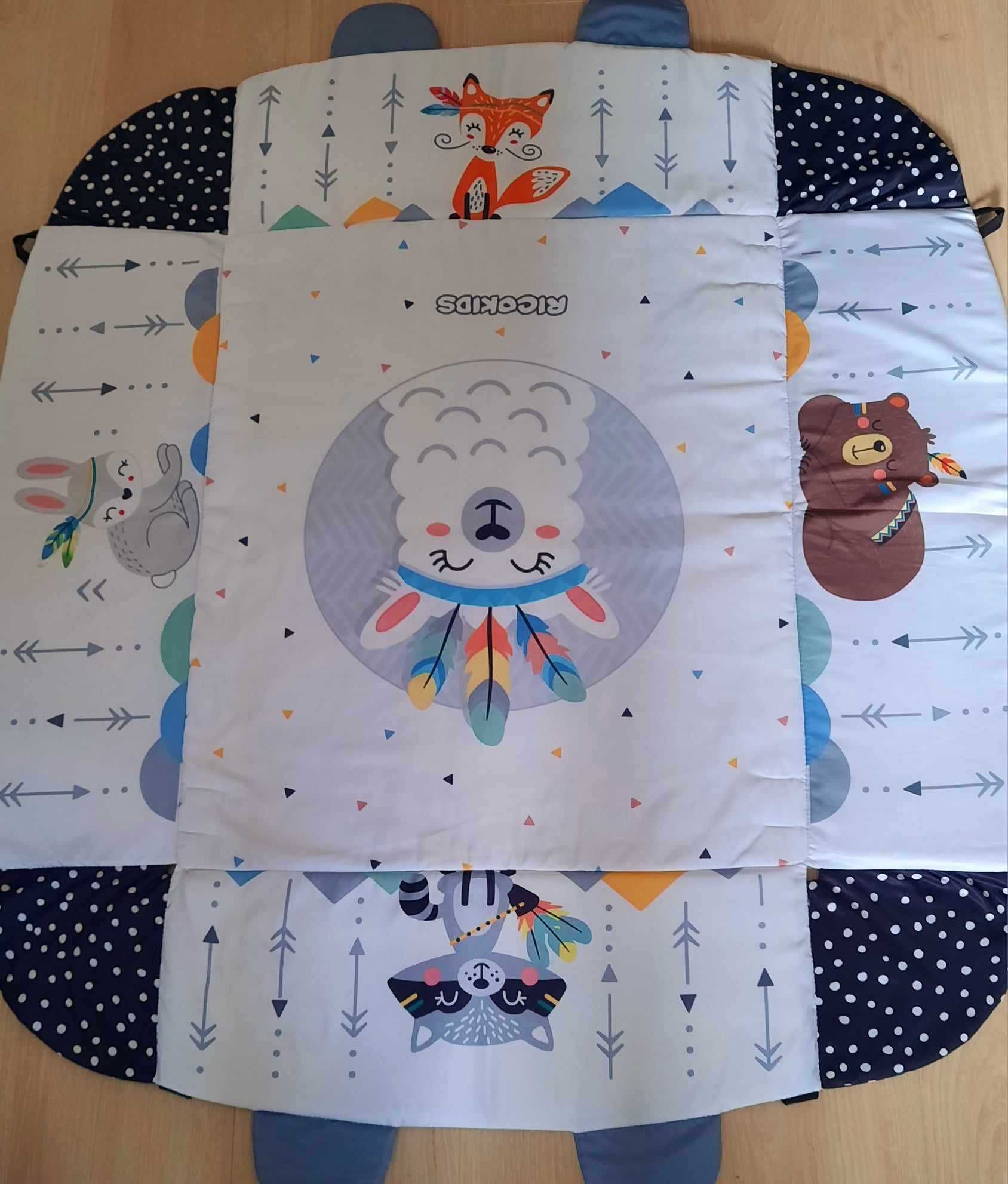Mata edukacyjna dla dziecka 100x110 cm