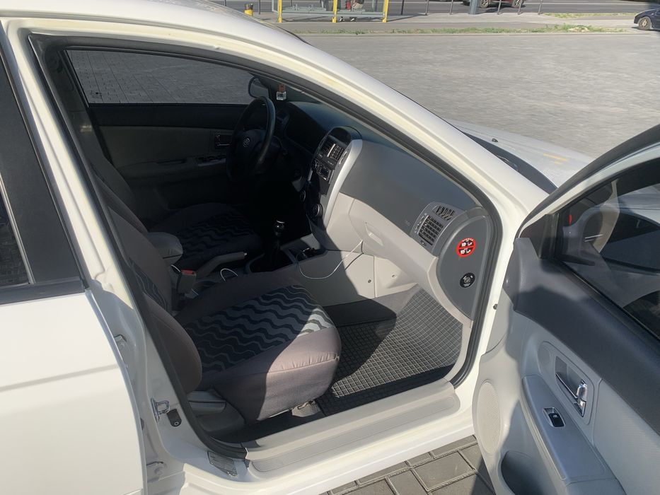 Продам Kia Cerato