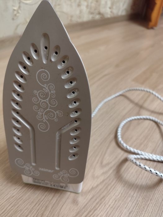Утюг ZELMER 1800W
