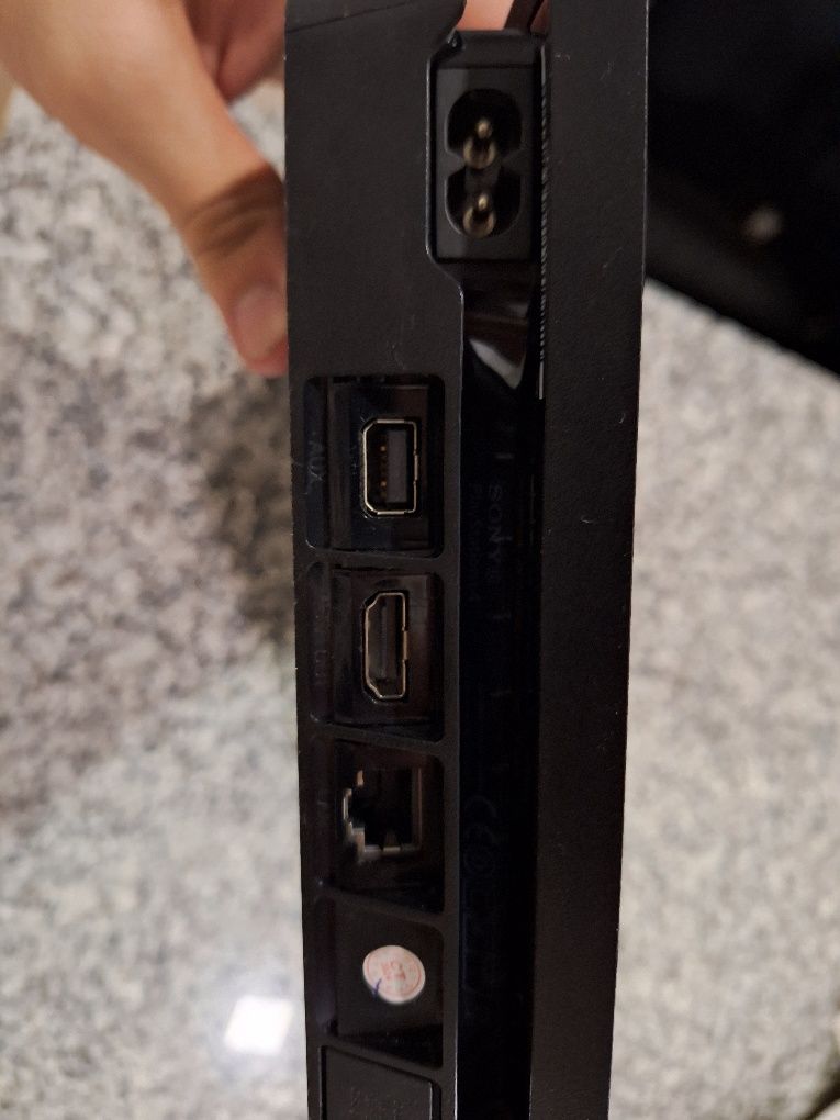 Ps4 com 2 comandos