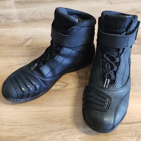 Sprzedam krótkie buty motocyklowe Modeka rozmiar 43