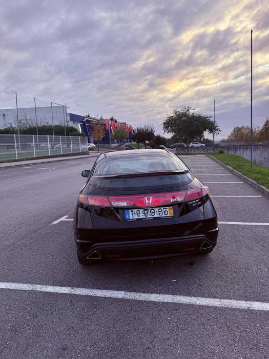 Honda Civic 1.8 i-VTEC Sport Edition