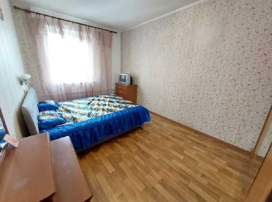 3 кім ЛЕНІНГРАДКА 73 м2 та кухнею 11 м2 район ЛІВОБЕРЕЖНИЙ 3 (716013)