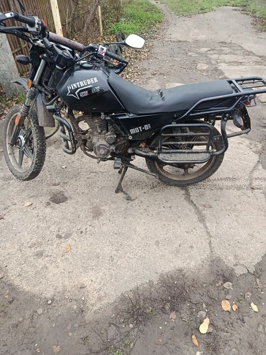 Продам мотоцикл,шенерай інтрудер 200