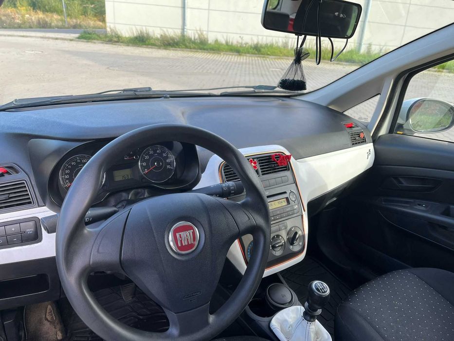 Fiat Grande Punto 1.2 8V 2009r