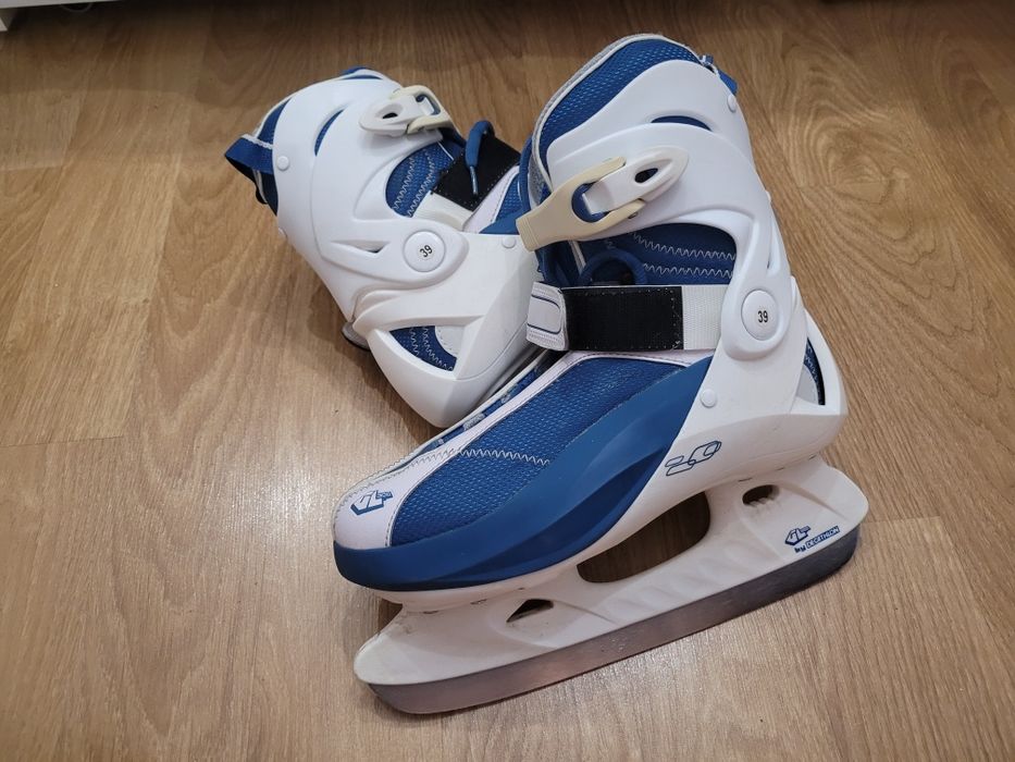 Łyżwy rozmiar 39