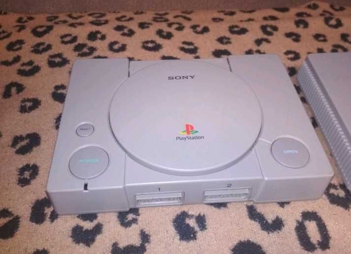 Sony Playstation One 1002 / SPdif/ ultra hi-end