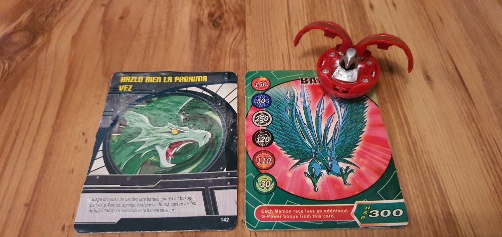 Bakugan + dwie karty czerwony