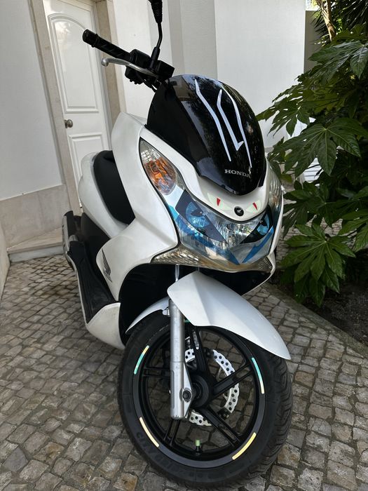 Pcx 2012  bem conservada e otima de Motor