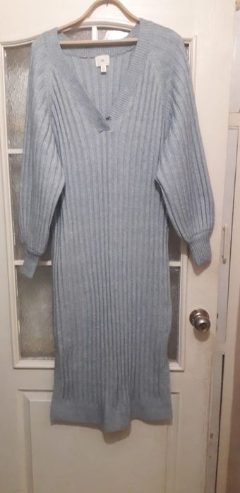 Продам тепле плаття, розмір М,колір,,голубой джинс,,-900 грн