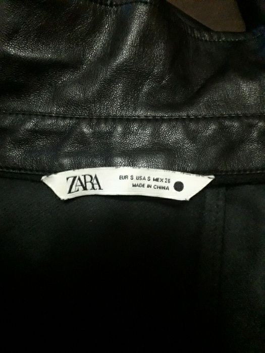 Платье zara . Платье из эко кожи. Одевались один раз. Тянется  .