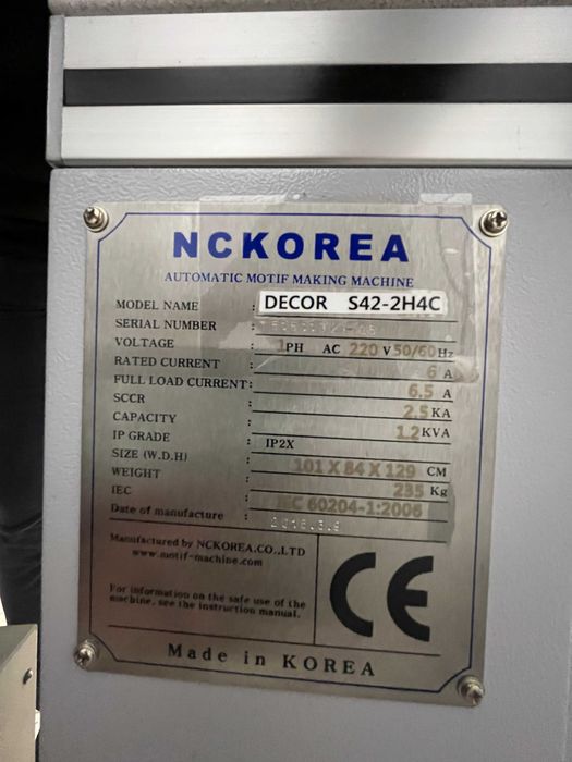 Dżety, kamienie, kryształki, wzory, dżeciarka