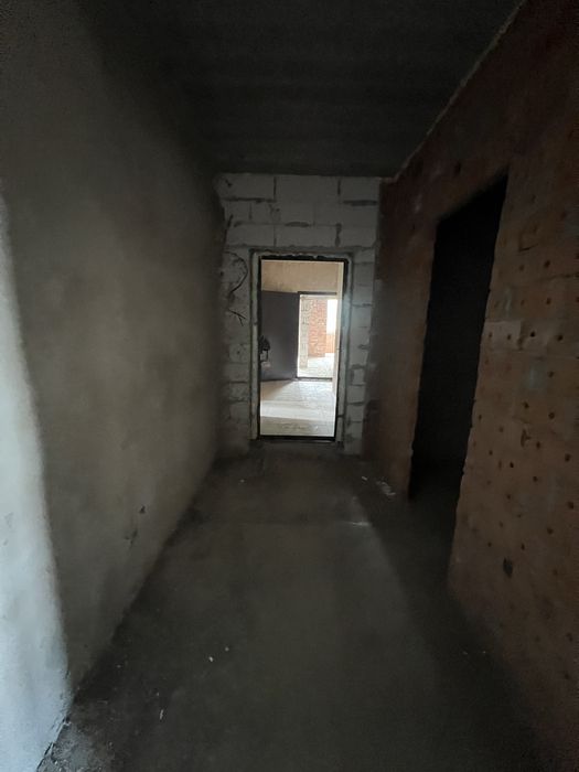 Велика квартира 86 м2 в новобудові