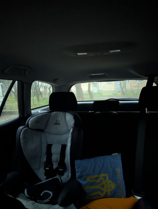 Мазда 6 2006 року