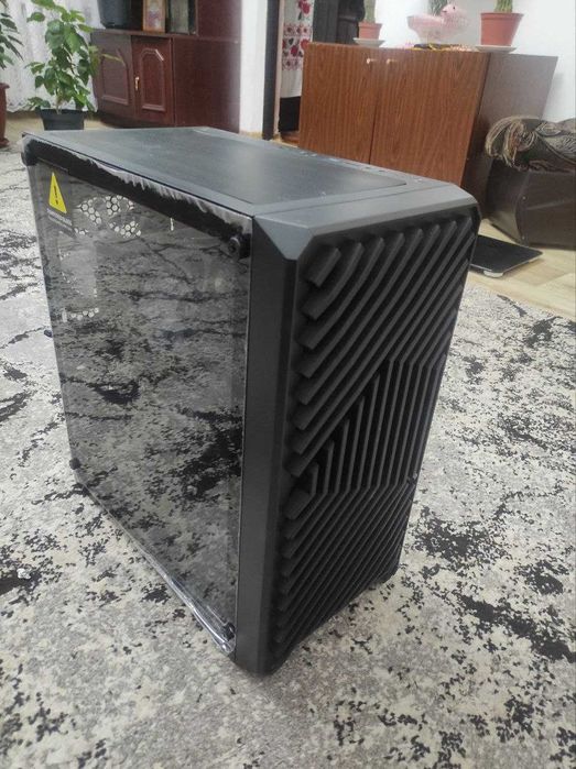 Компьютер на гарантії Intel Core i5-12400F + GeForce RTX 5060