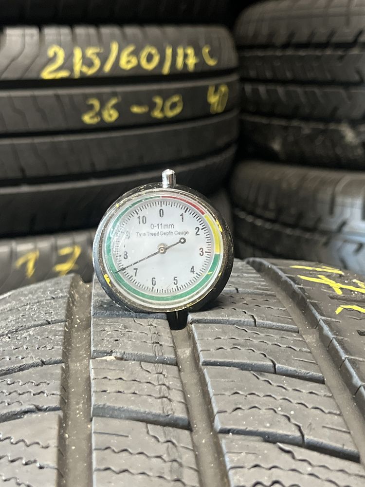 *Opony Goodyear 215/60/17C para